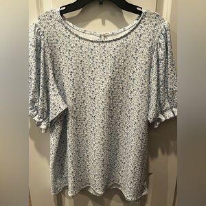 Floral Blue and White Women's Top